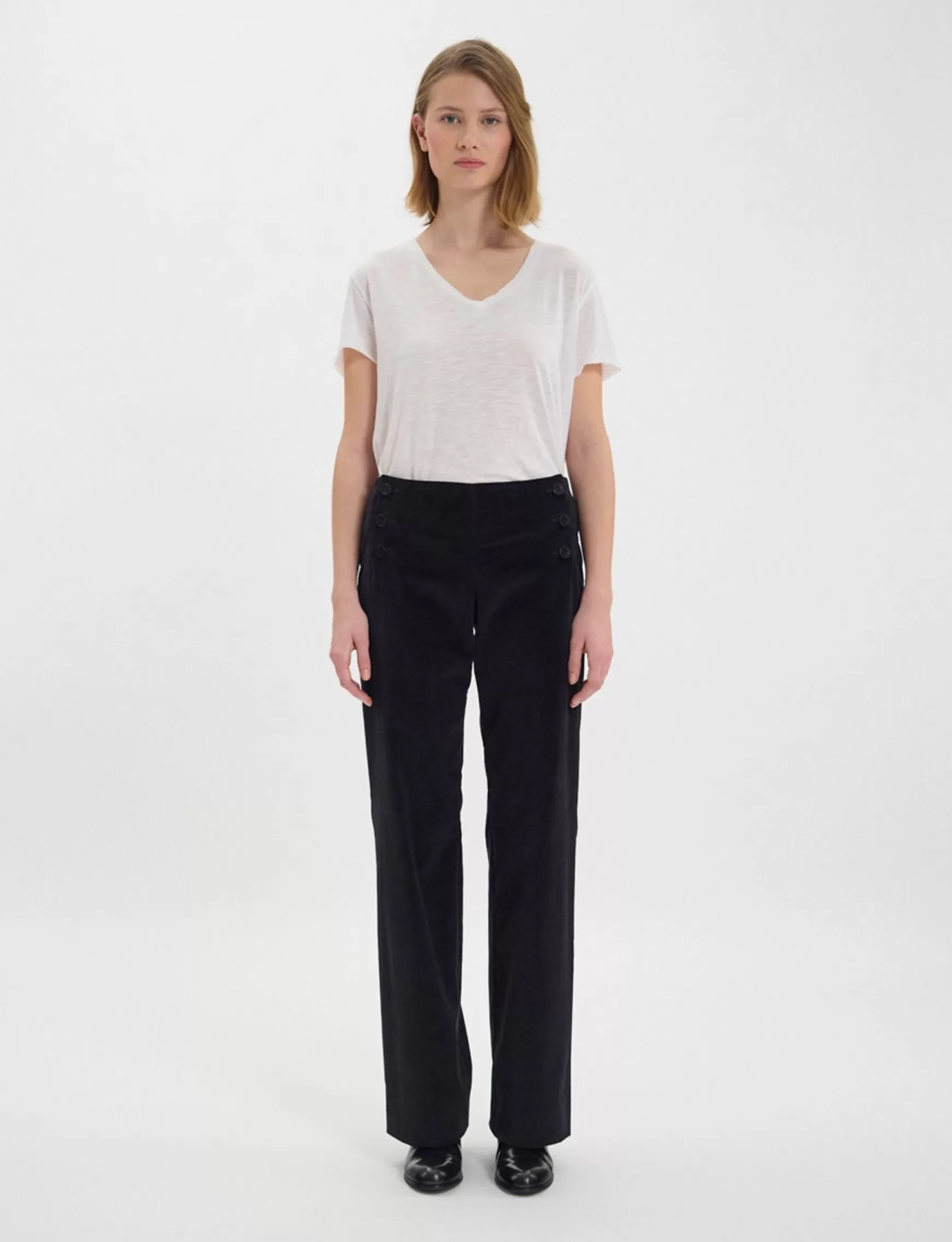 Ines de la Fressange Paris Gabriel trousers in smooth black velvet Hot