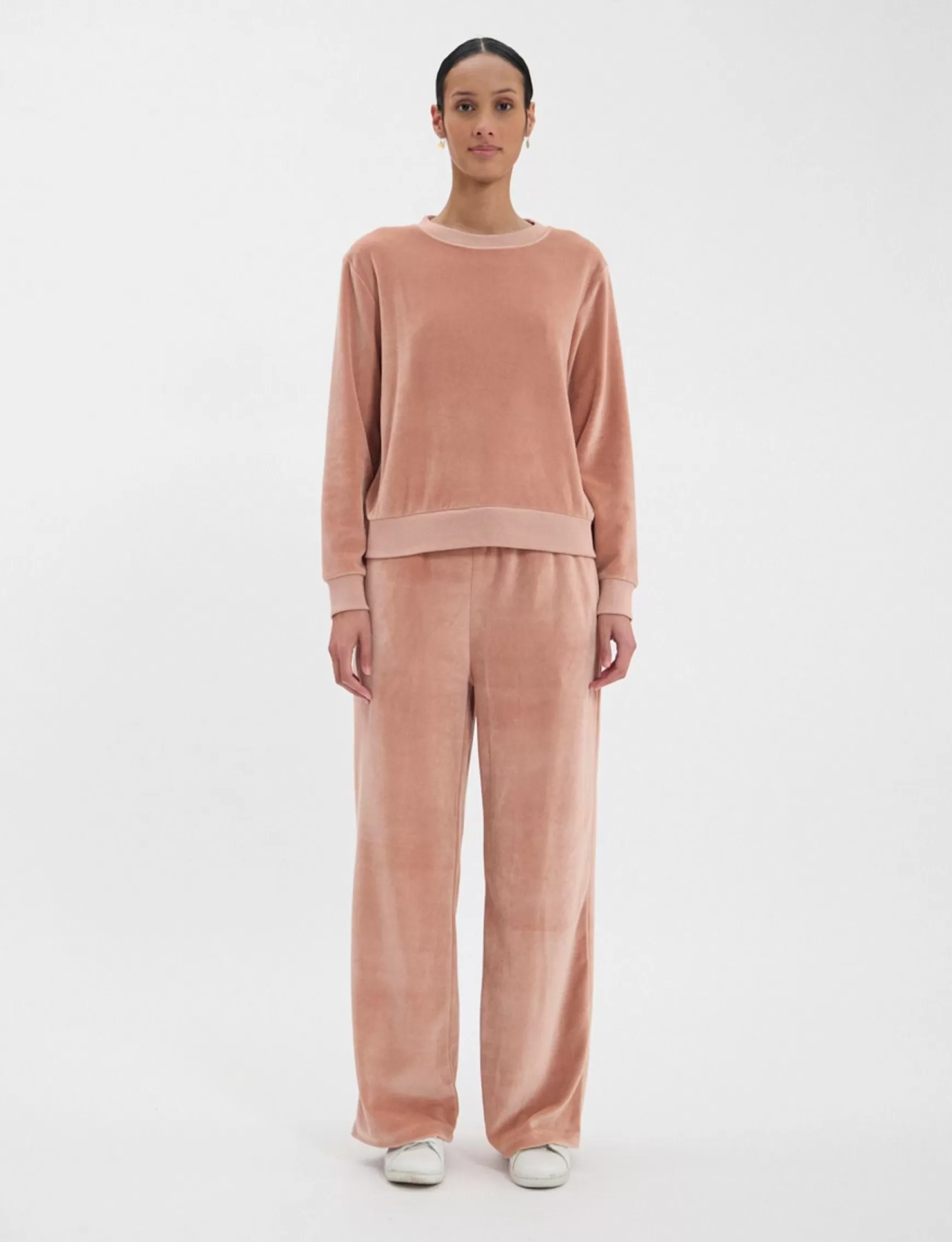 Ines de la Fressange Paris Mathilde sweater in smooth powder pink velvet Fashion