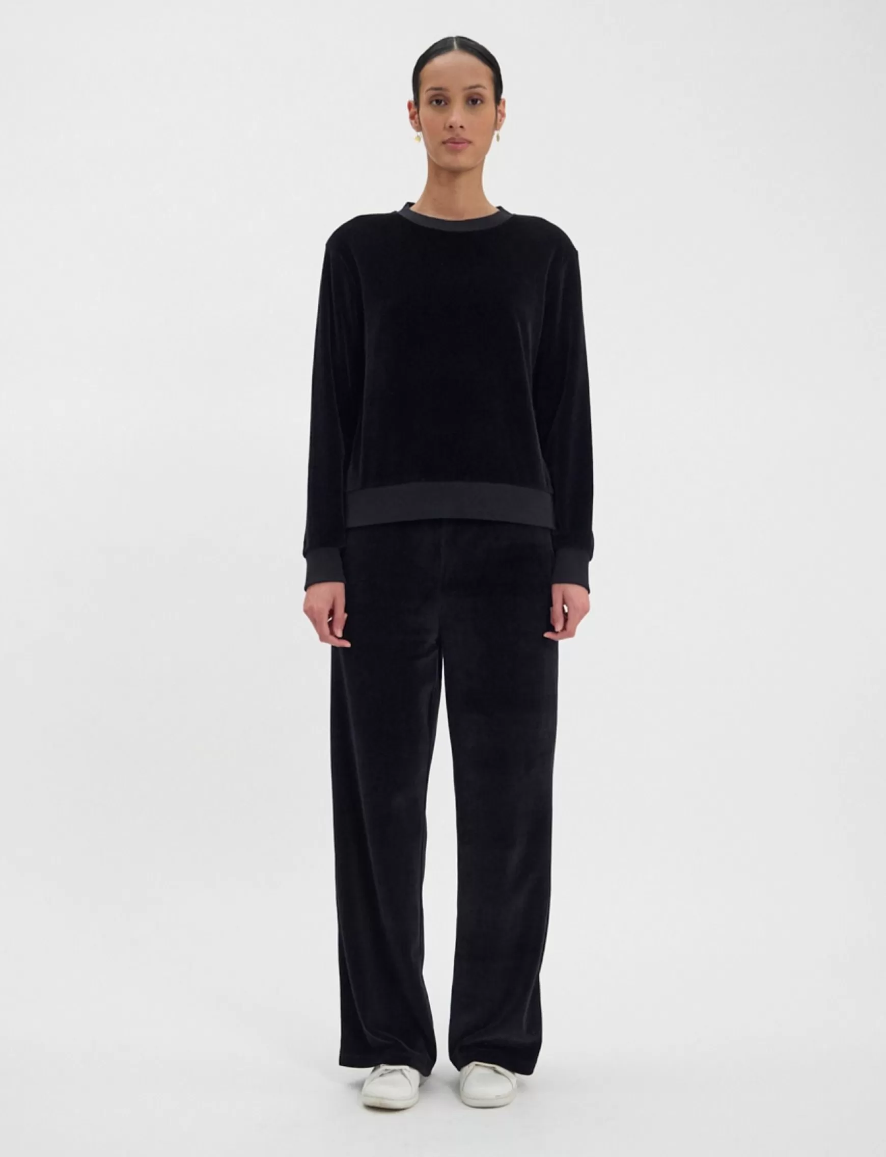 Ines de la Fressange Paris Mathilde sweatshirt in smooth black velvet Discount